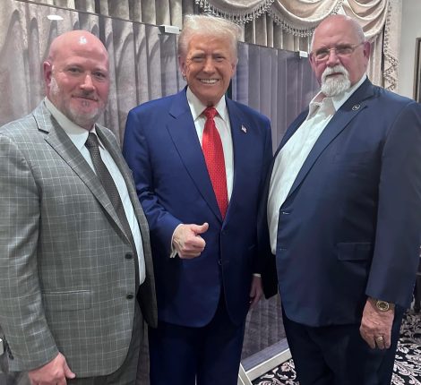 President Trump meeting with Harold and Dennis Daggett of the ILA